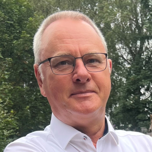  Thomas Honnigfort